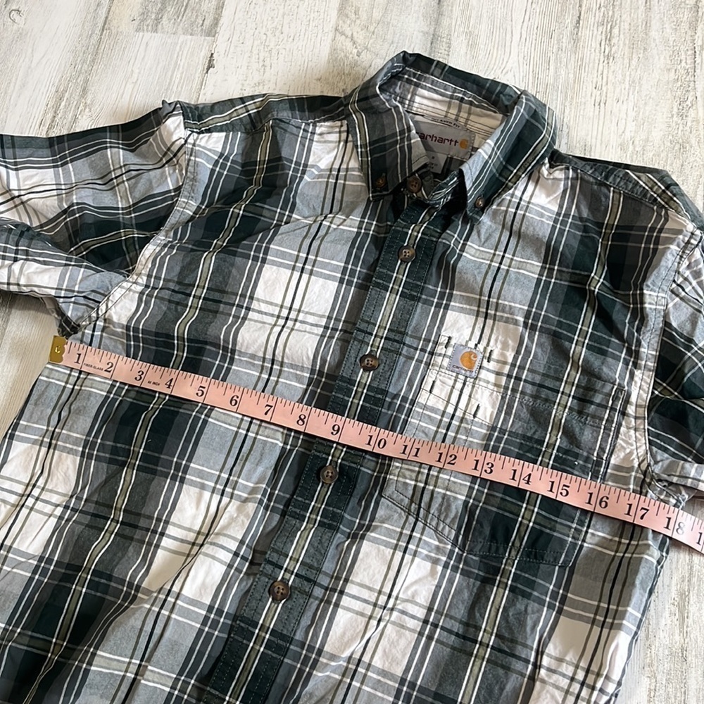 Carhartt Button Down Size Small - Picture 7 of 8